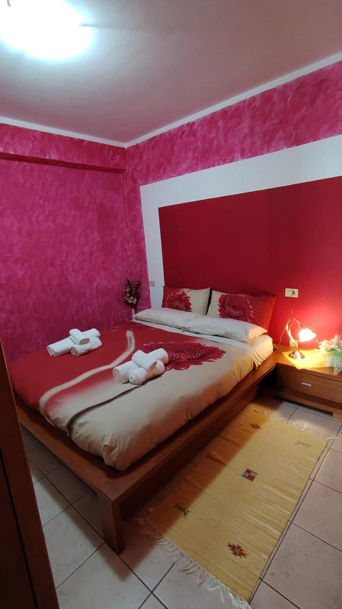 Casa Arcobaleno On Via Francigena Apartment กัมบาสซี แตร์เม ภายนอก รูปภาพ